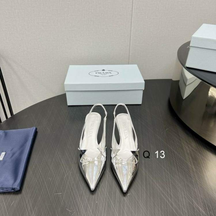 Picture of Prada Shoes _SKUPradasz35-40519131.5CMYM1207